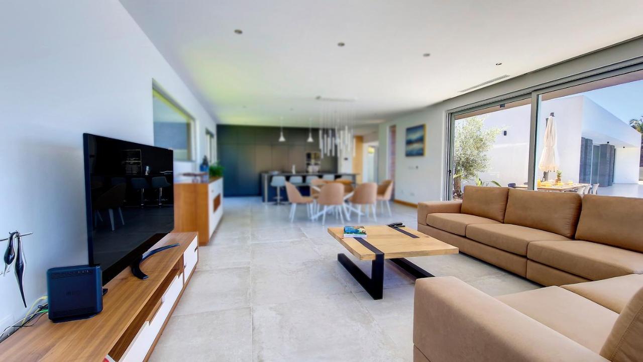 Villa Blue Horizon By Lovelystay Tabua  Bagian luar foto